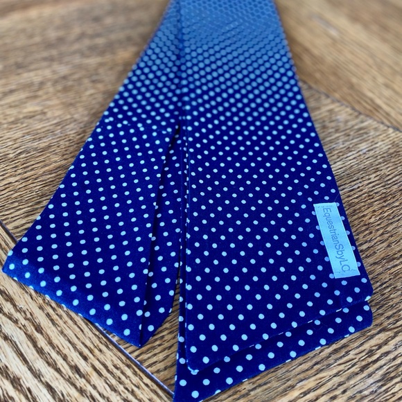 Equestrian Stock Tie Foxhunting Dressage Show Ring - Picture 4 of 4